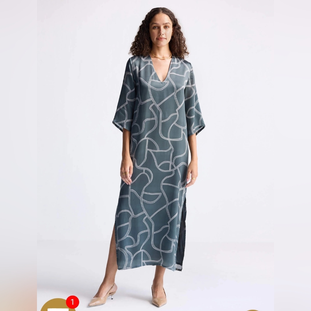 Reistor Maxi Dress With Side Slits In Abstract Stripes 2xl